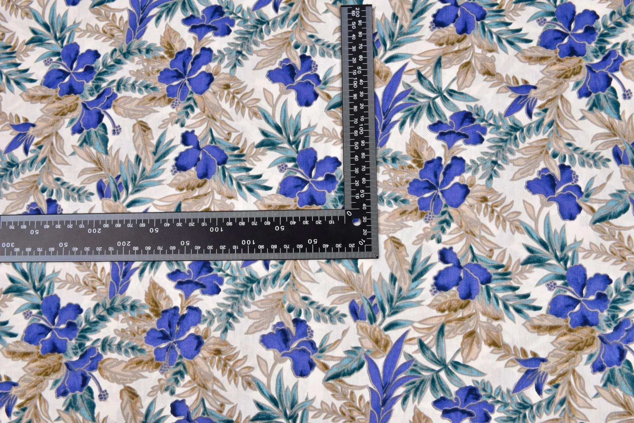 100% Cotton Loom Line Tropicana Fabric - 031