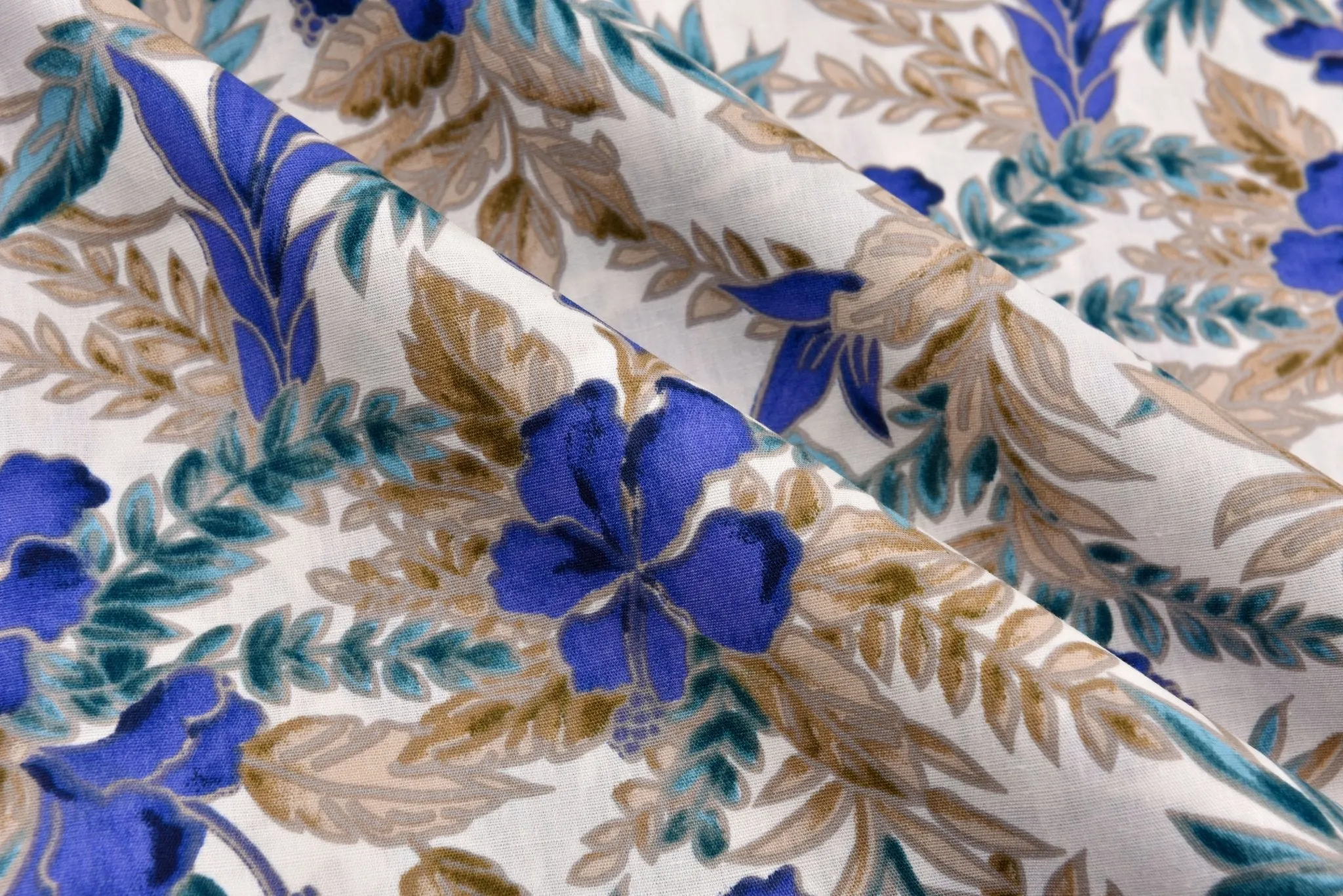 100% Cotton Loom Line Tropicana Fabric - 031
