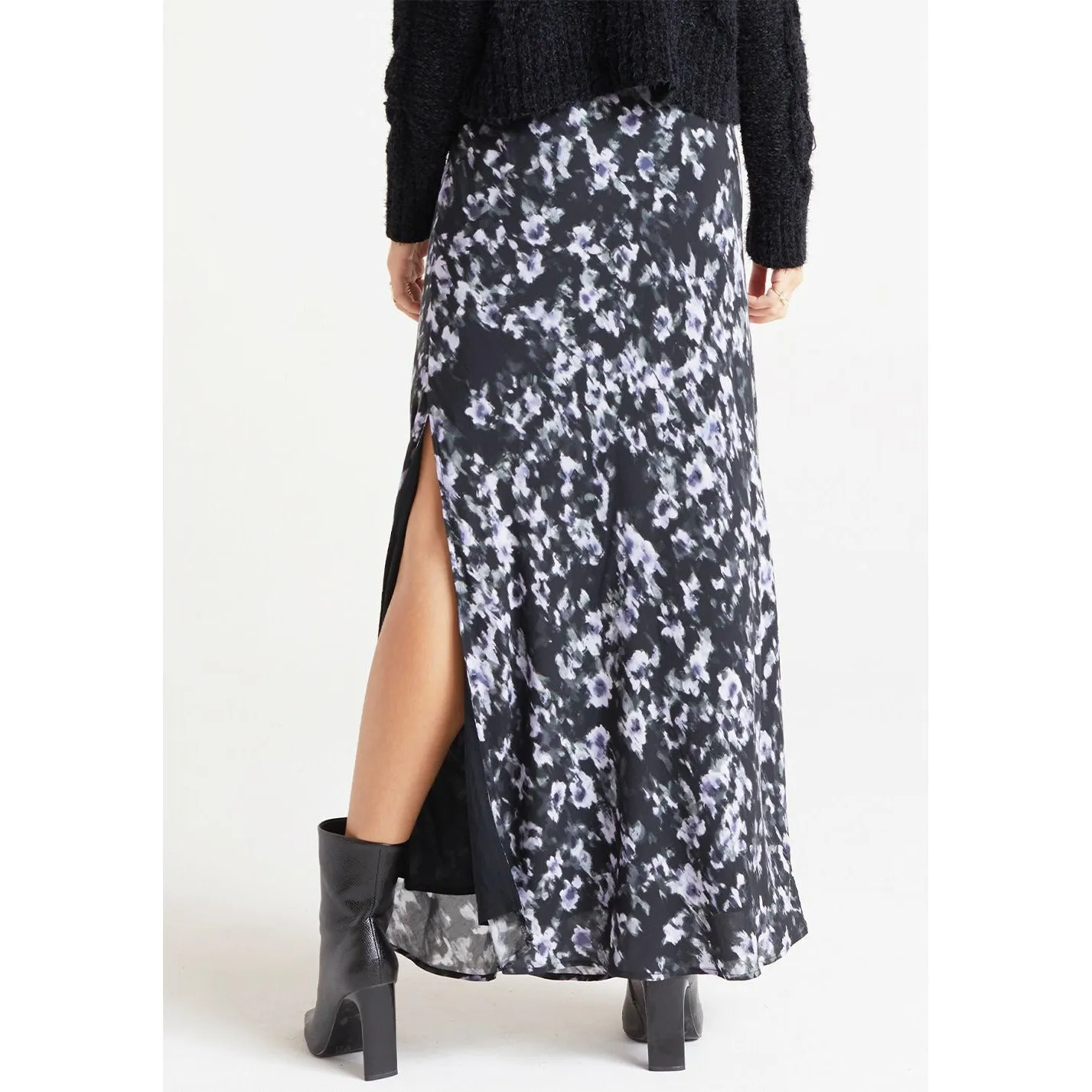 Contrast Waistband Skirt